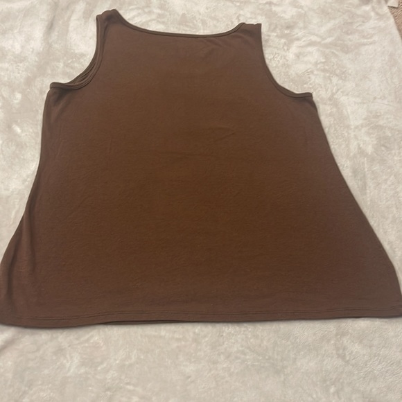 Woman’s Brown Tank Top - Picture 4 of 4